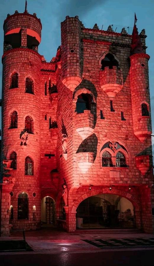 Castillo De 타라포토 외부 사진