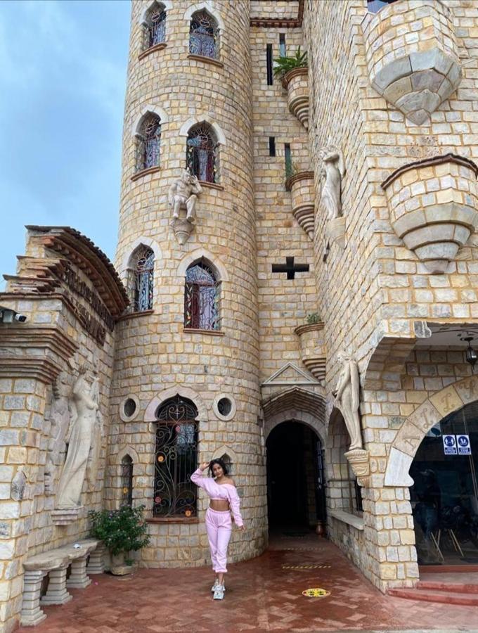 Castillo De 타라포토 외부 사진