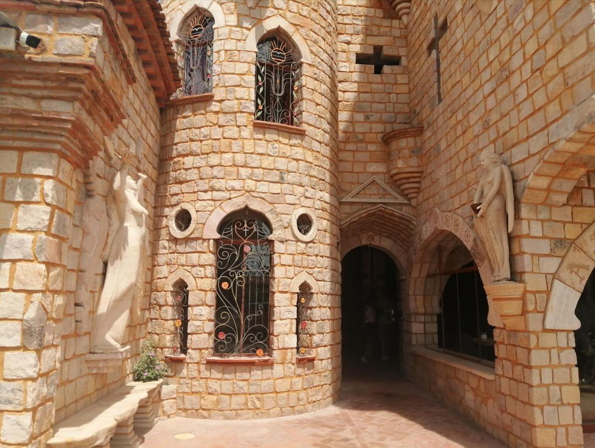 Castillo De 타라포토 외부 사진